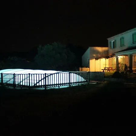 Mas Dou L'estele D'hotes Готель типу 